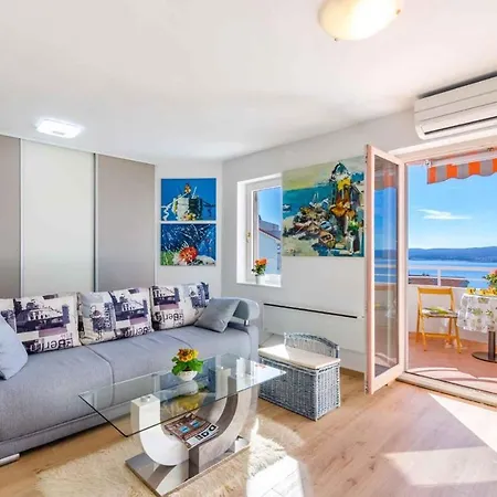 Apartment In 39429